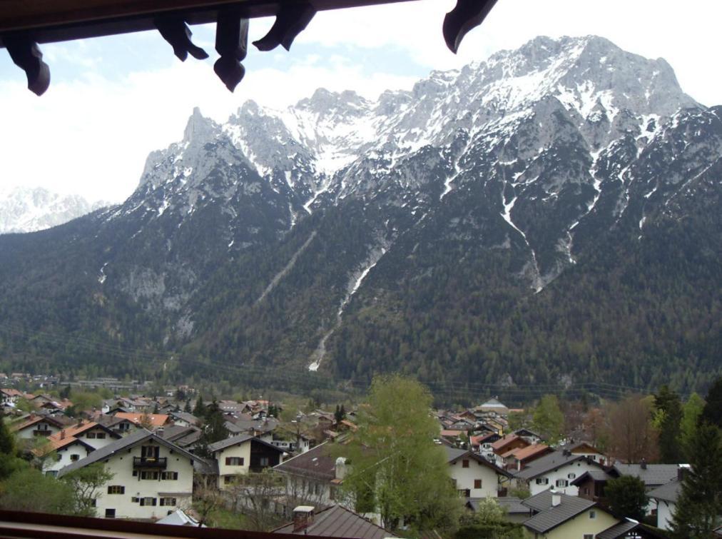 Ferienwohnung Haus Pelzer Mittenwald Exterior foto